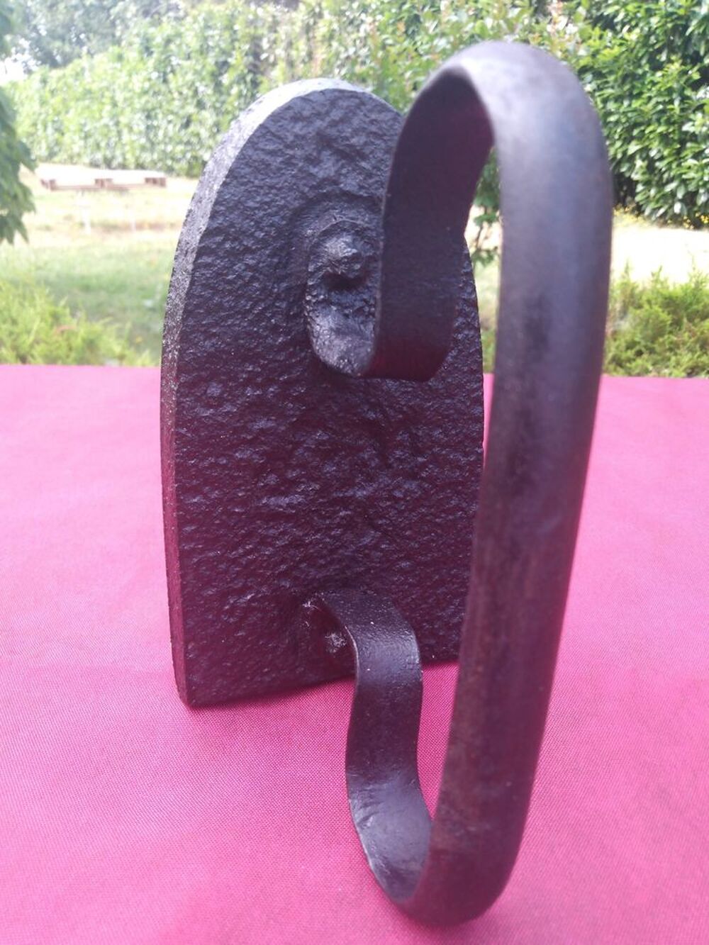 Ancien fer &agrave; repasser longueur 14 cm (n&deg;1) 