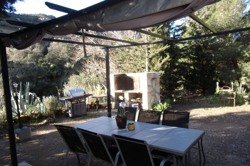   DOMAINE LE PLA DE LIÈRE       GÎTE NATURE  8 pers  Vacances  / Offres de location 