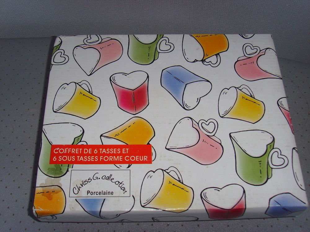 Tasses et sous-coupes caf&eacute; Cuisine