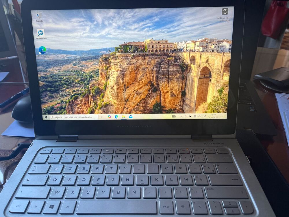 Ordinateur HP Spectre X360 - excellent &eacute;tat Matériel informatique