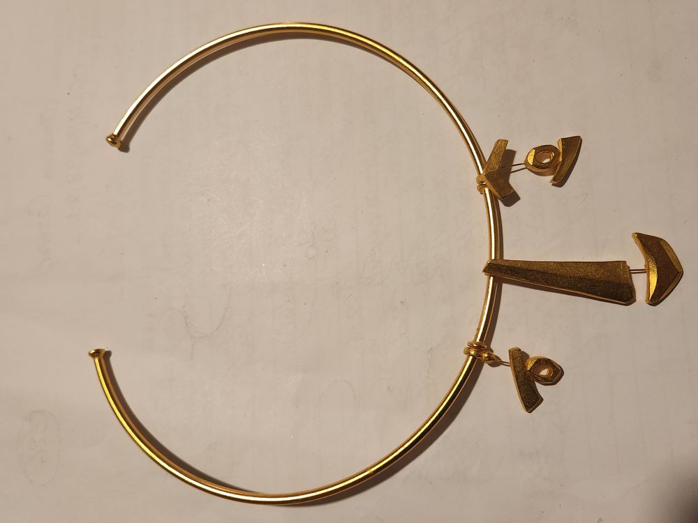 Collier rigide ras-de-cou Visage Christian LACROIX Bijoux et montres