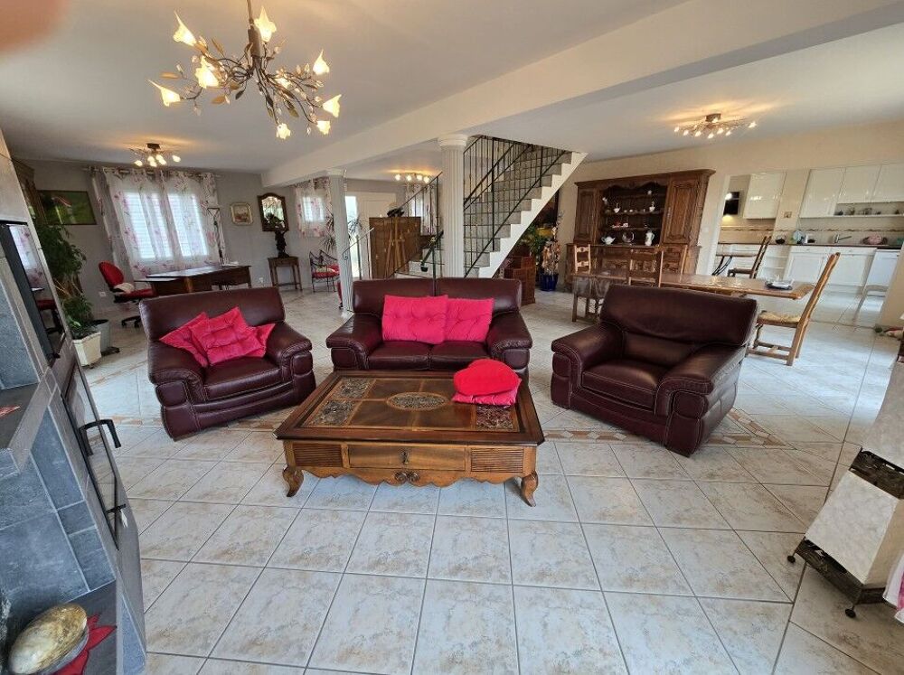 Vente Maison Maison 220 m² + bur indép, DPE B, Gd jardin, 20 min Metz Glatigny