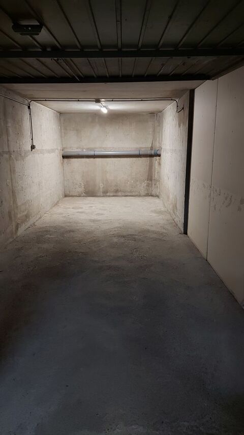  Parking / Garage � louer 28 m�