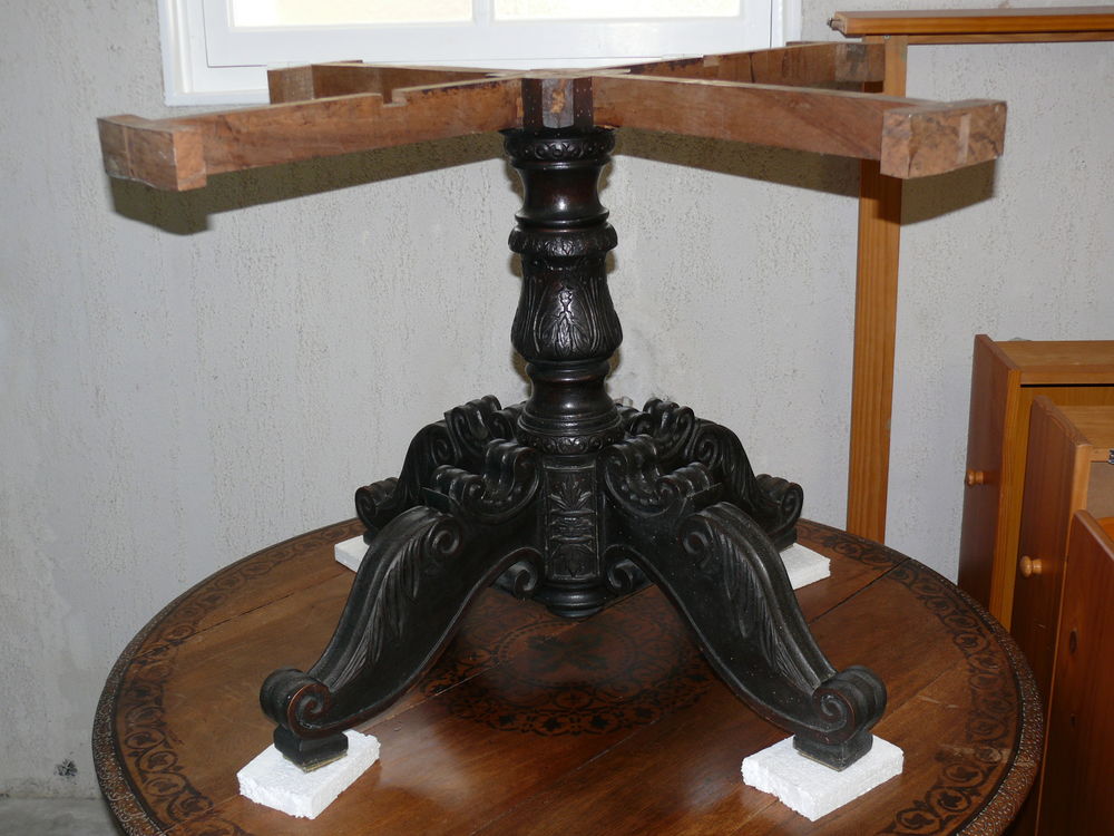 Table ancienne artisanale Meubles
