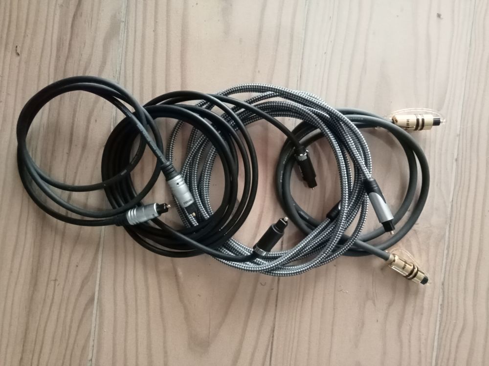CABLES AUDIO VIDEO Audio et hifi