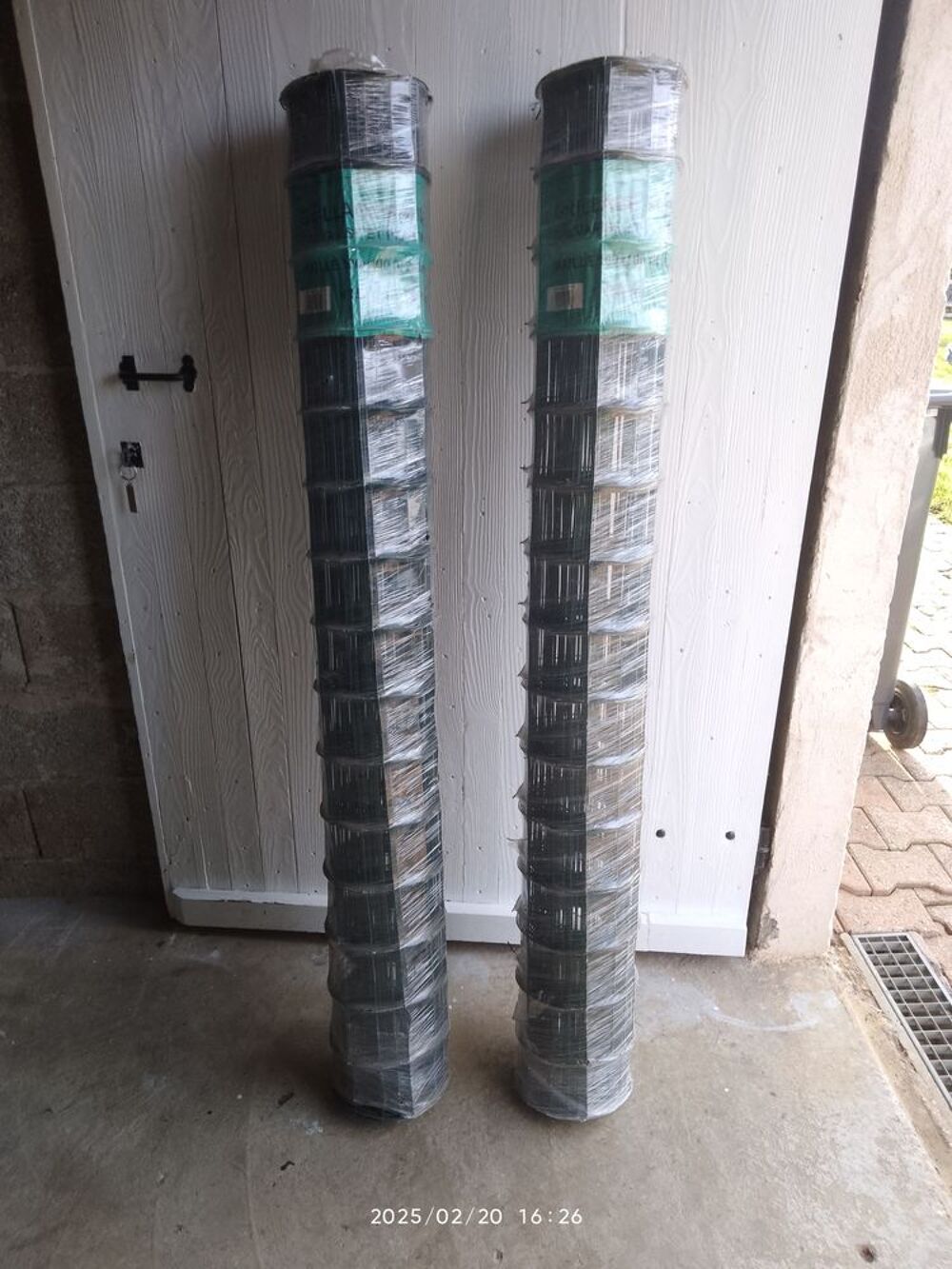 Rouleau de Grillage Soud&eacute; Vert 150 cm Neuf et un de 1,80 cm Jardin