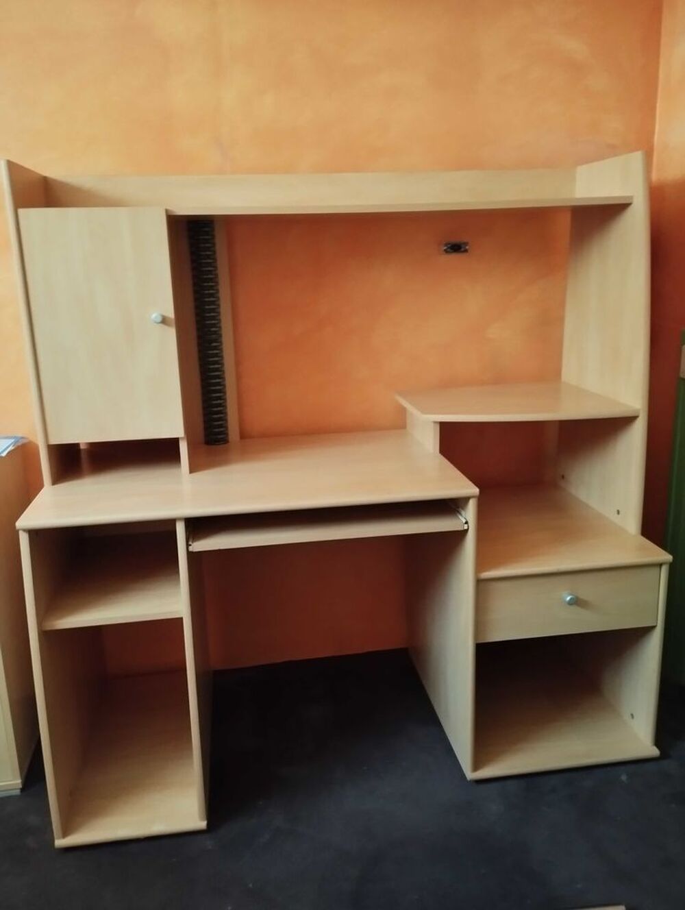 bureau et son meuble Meubles