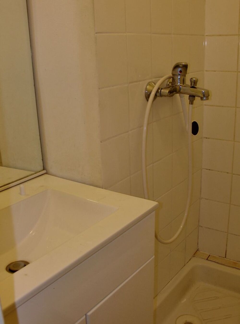Location Appartement APPRTEMENT 3 PIECES +CUISINE 46 M2 Fontaine