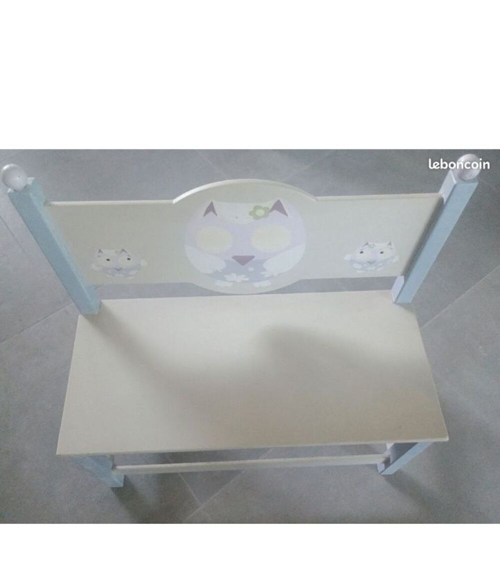 Joli petit banc enfant en bois Mobilier enfants