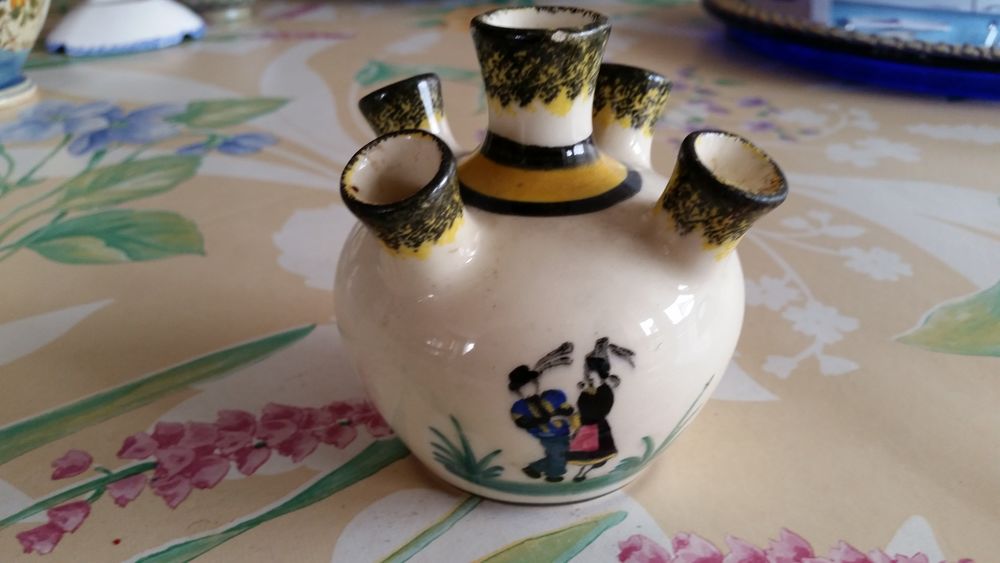Vase Pique-Fleurs de Quimper Décoration