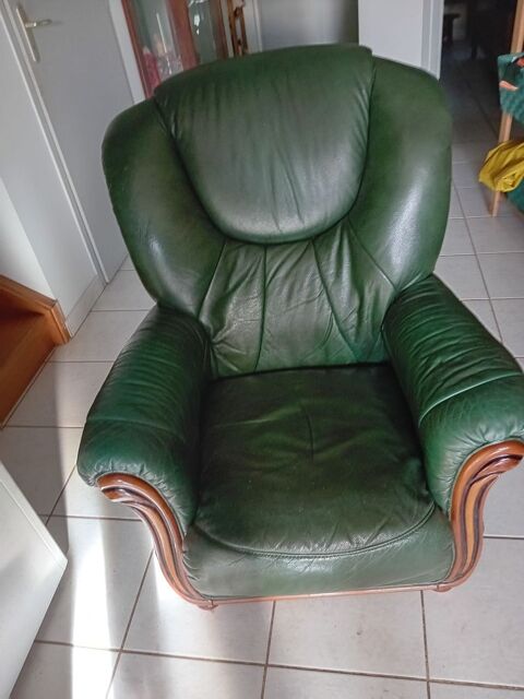 canap� 3 place plus deux fauteuil 200 Saint-Just (07)