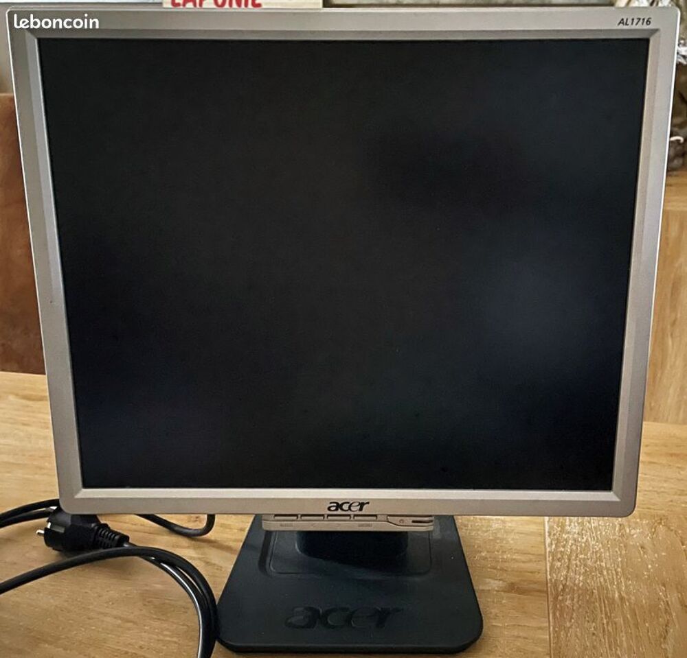 Ecran LCD 17 pouces Acer AL1716-A en tr&egrave;s bon &eacute;tat Matériel informatique