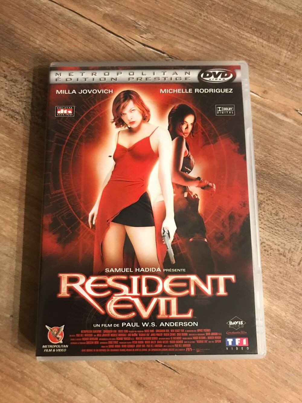 DVD &acute;&acute; R&eacute;sident evil - &Eacute;dition prestige &acute;&acute; DVD et blu-ray