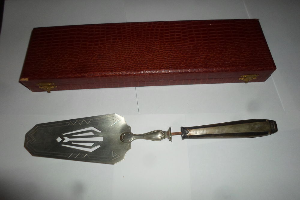 pelle a gateaux argent ancienne Cuisine