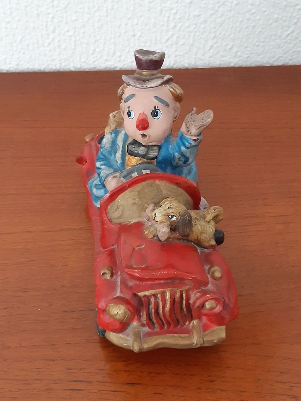 Ancienne tirelire en terre kitsch vintage 