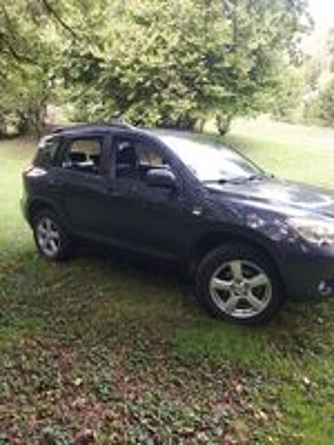 Annonce voiture Toyota RAV 4 7300 
