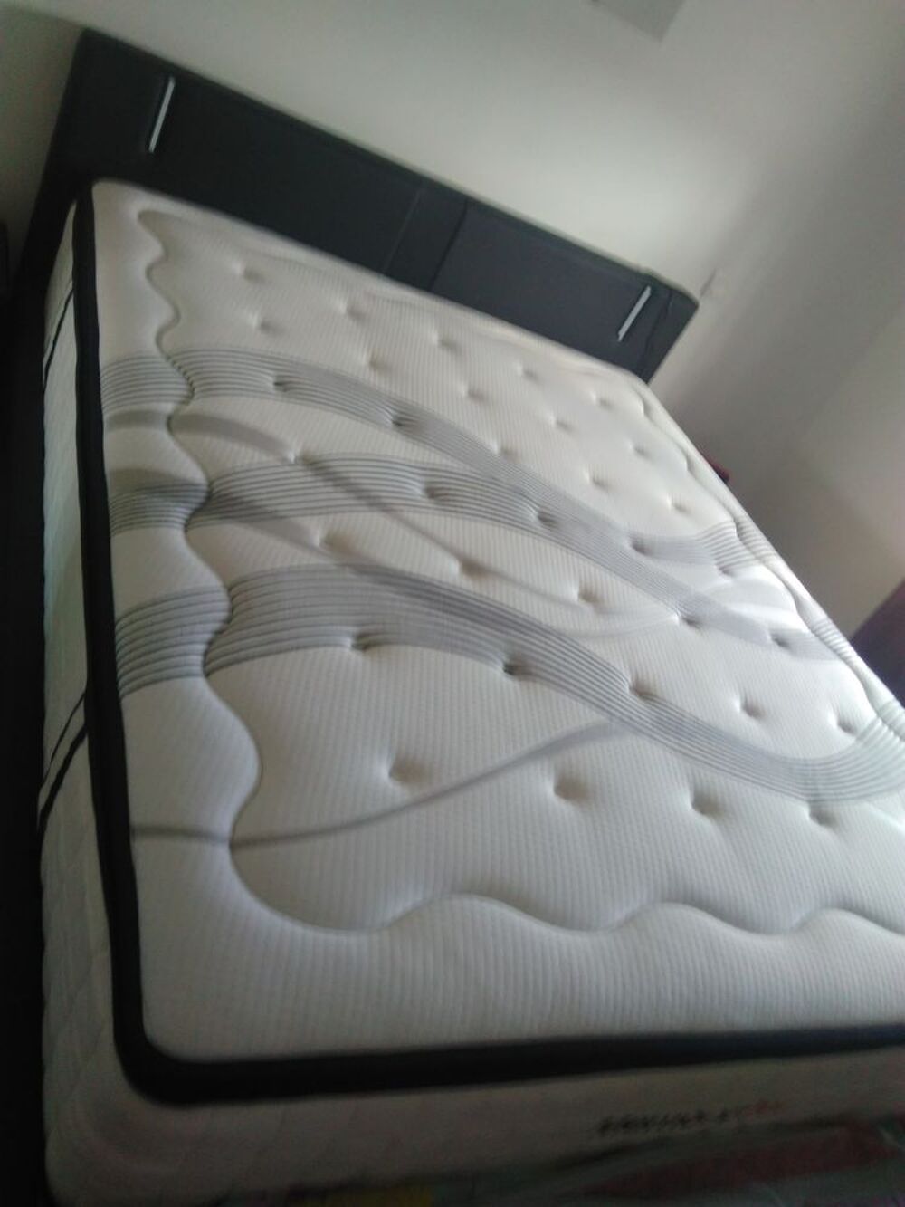 Matelas 160*200*33 - 7 zones - tr&egrave;s bon &eacute;tat Meubles