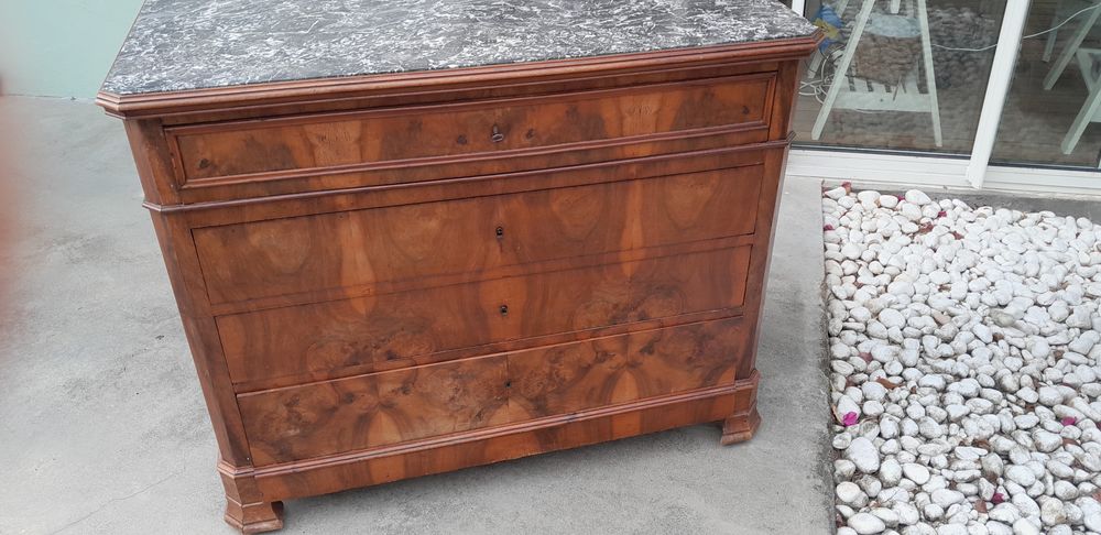 COMMODE ANCIENNE AVEC MARBRE Meubles