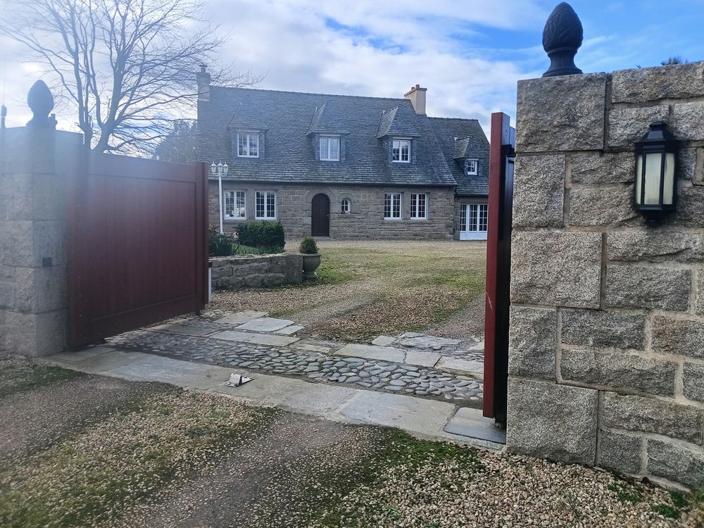 Vente Maison Maison Néo-bretonne de Caractère ? 7 pièces ? 150 m² Taulé