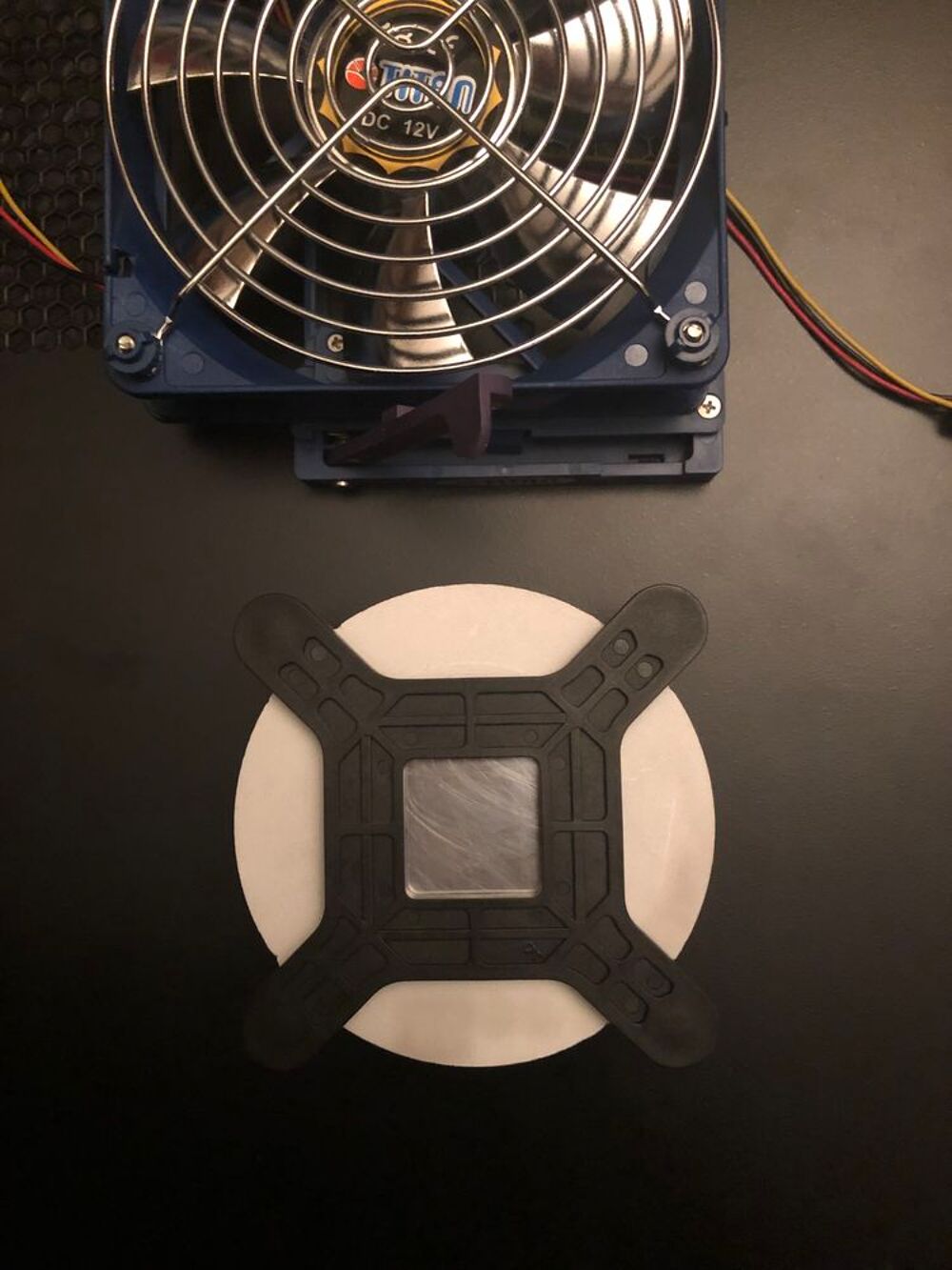 Ventirad processeur titan siberia cpu cooler ttc-nz04tb Matériel informatique