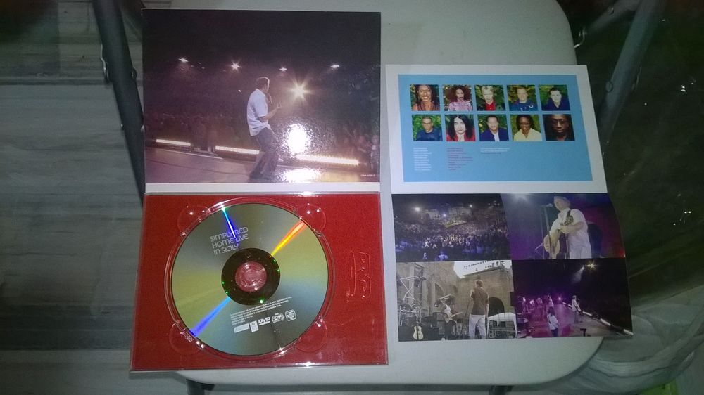DVD Simply Red
Home Live In Sicily
2003
Excellent etat DVD et blu-ray