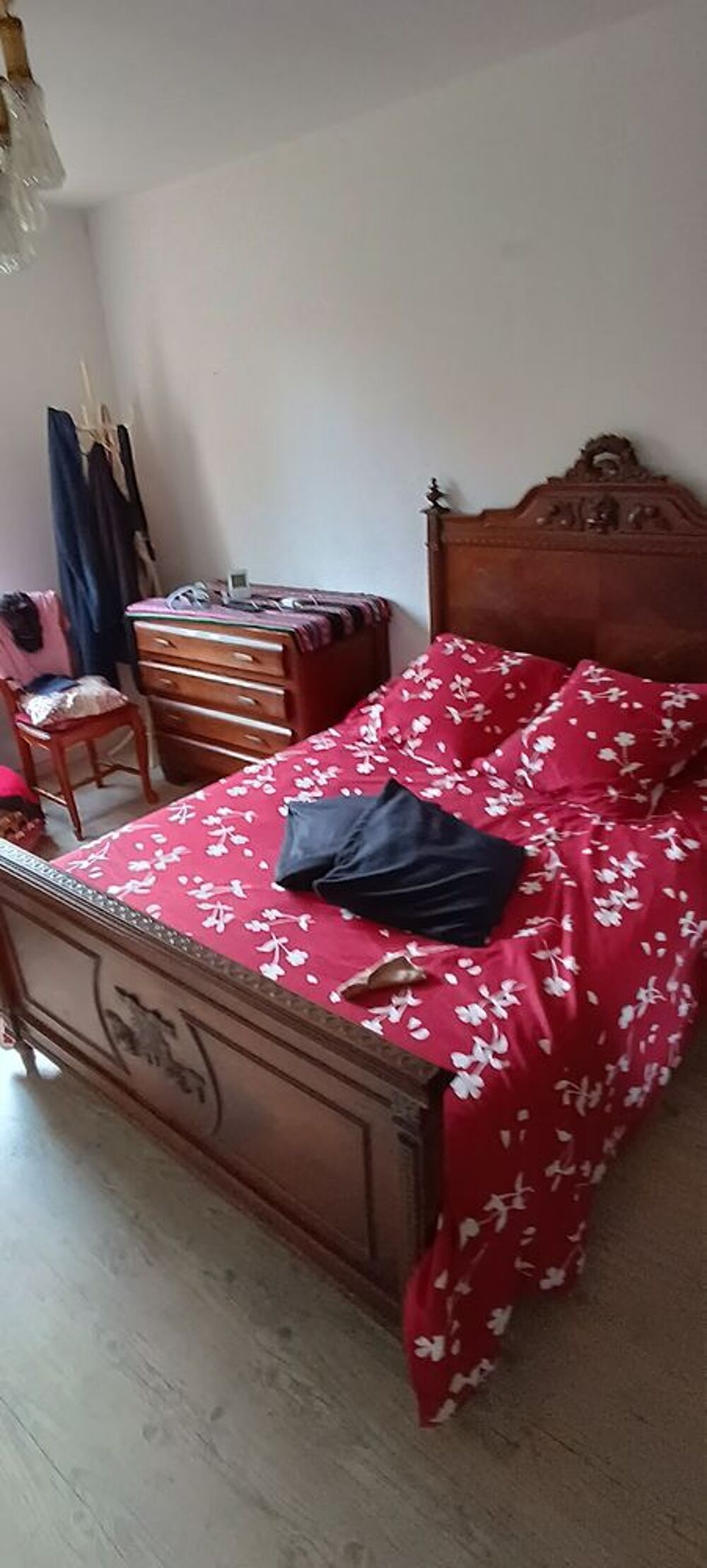 chambre &agrave; coucher en ch&ecirc;ne plus tables de nuits Meubles