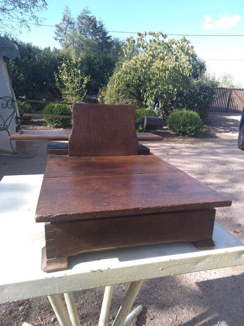 Ancienne balance de grainetier  60 Avermes (03)