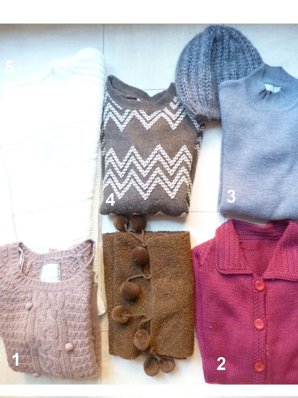 PULLS - GILETS - &eacute;charpe - VESTE - du 36 au 40 - zoe Vêtements