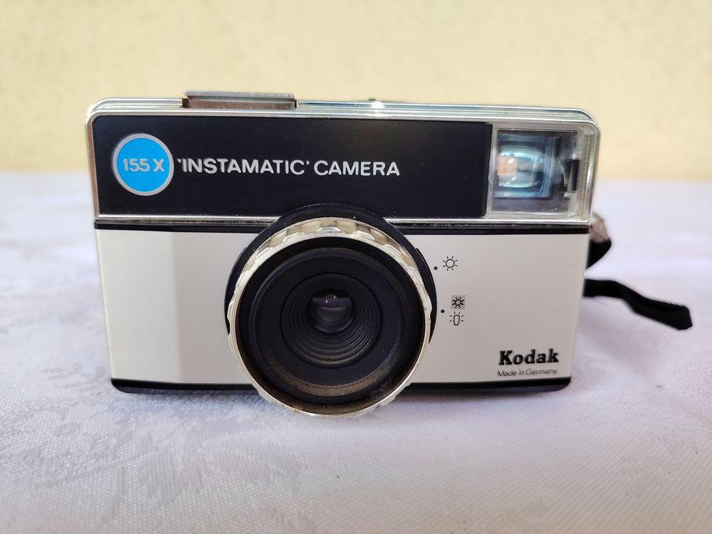 Appareil photo KODAK Instamatic 155x
Photos/Video/TV