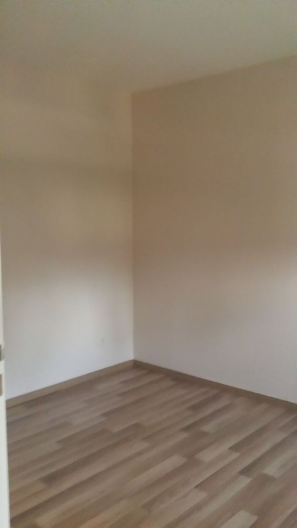 Location Duplex/Triplex T4 proche toutes commodits  40 mn Paris ligne N Les essarts-le-roi