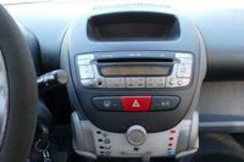 107 1.0e 12V 68ch BLUE LION Trendy 2009 occasion 13600 La Ciotat