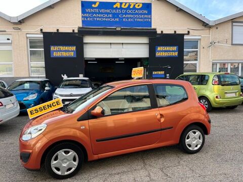 Renault Twingo II 1.2 16v 75 eco2 Initiale 2008 occasion Firminy 42700