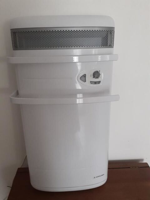 Convecteur s�che serviettes. 20 Cl�r�-les-Pins (37)