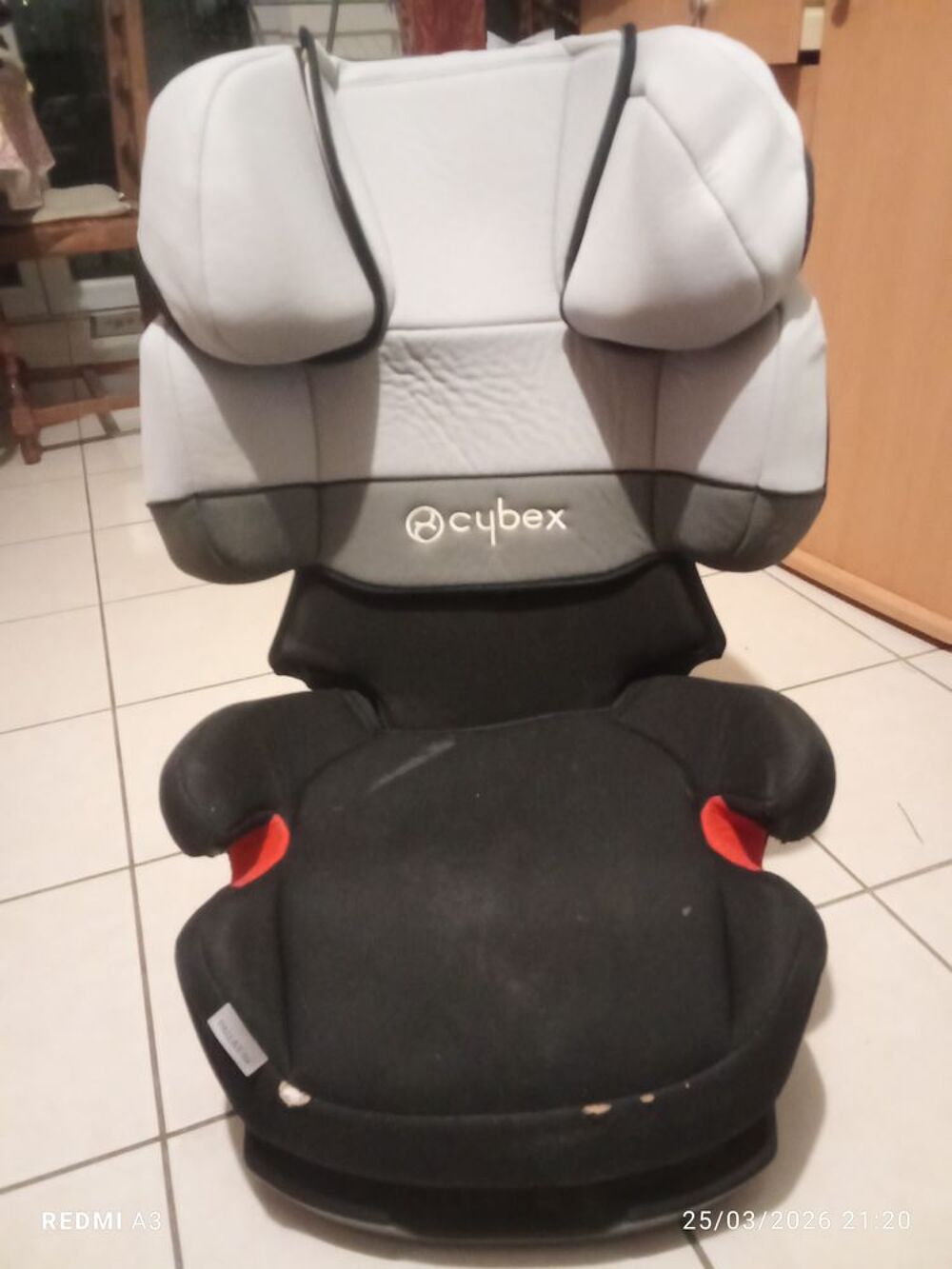 Si&egrave;ge auto 18 mois a 6 ans marque cybex isofix Puériculture
