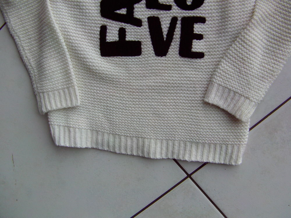 Pull blanc taille XS Vêtements