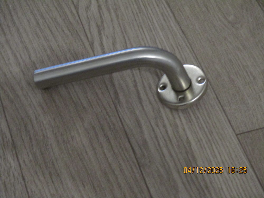 Poign&eacute;e de porte Bricolage
