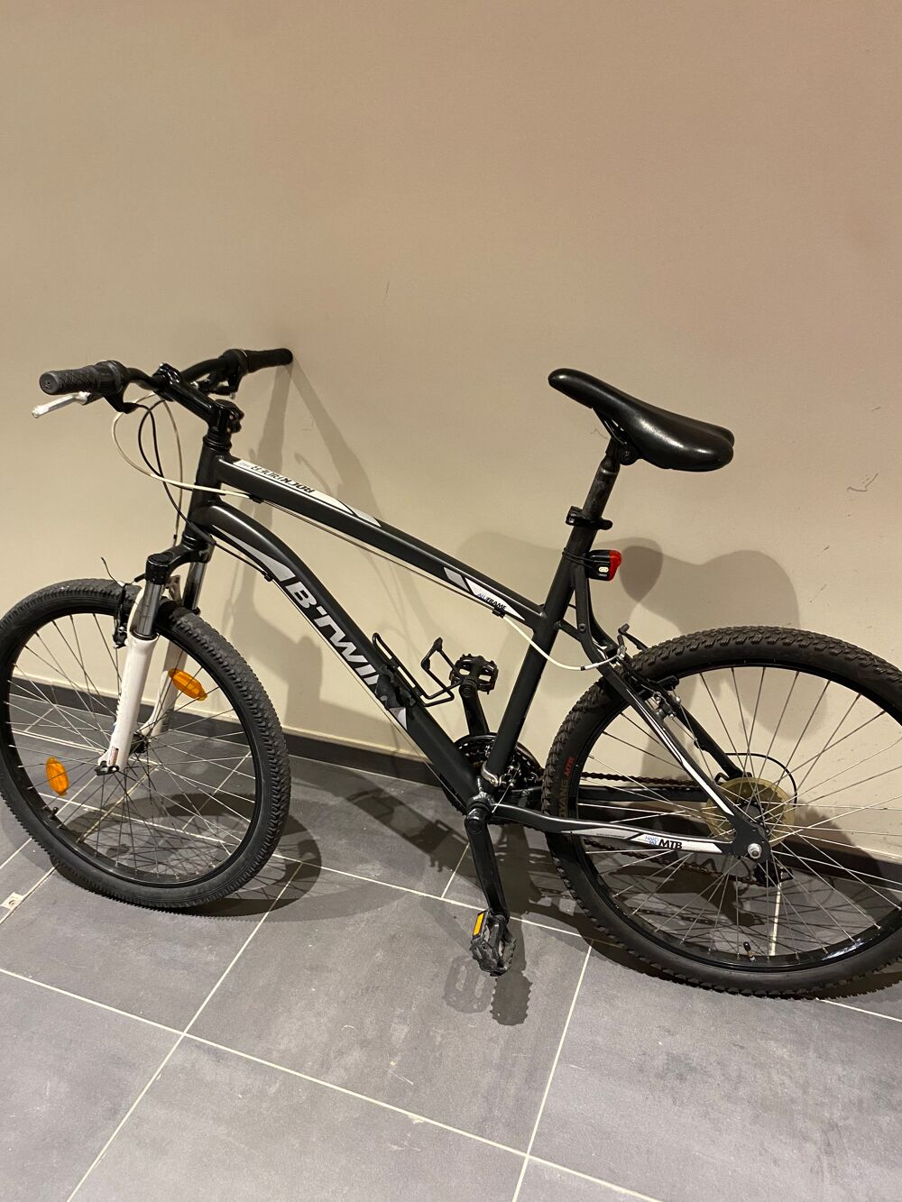 VTT Noir BITWIN Rockrider Vlos