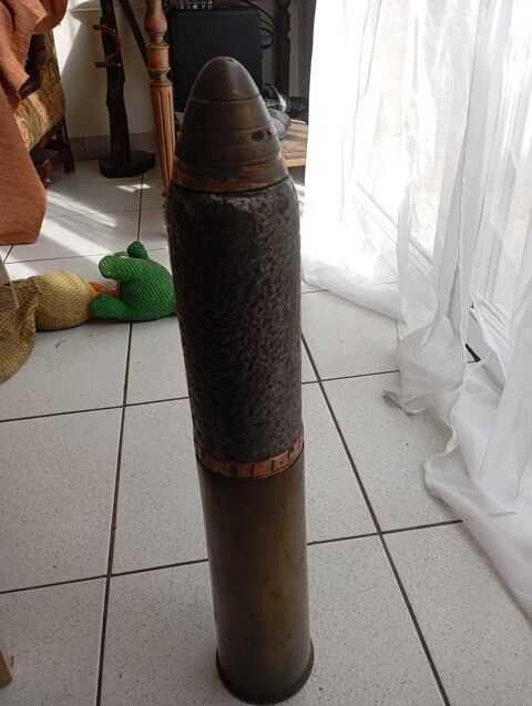 v�ritable Obus enti�rement neutralis� pour collectionneurs 50 Soissons (02)