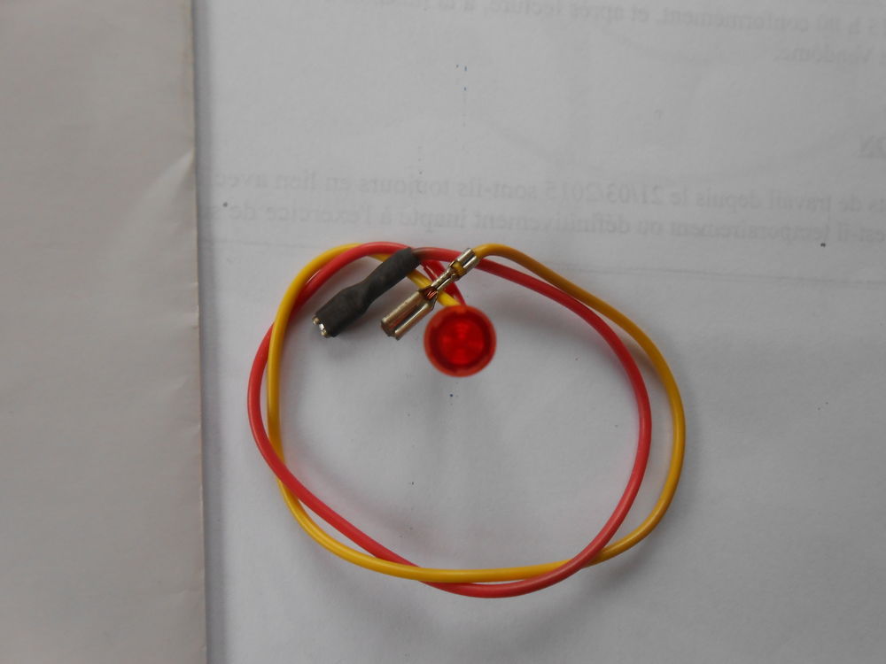 VOYANT LED ROUGE (42) Bricolage