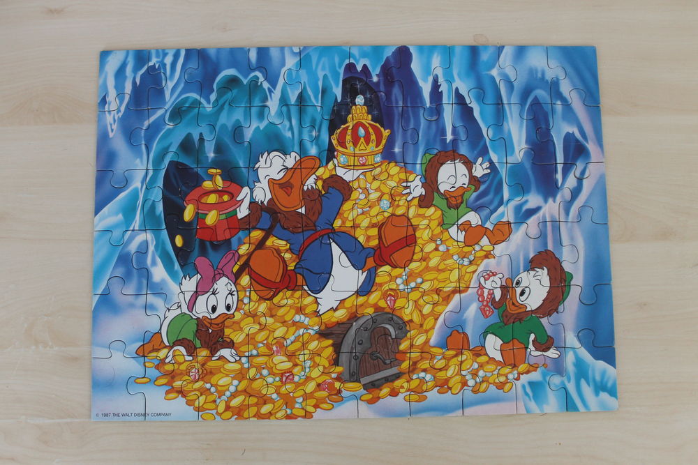 2 puzzles x60P Disney Bambi &amp; ses amis / Picsou Riri Fifi.. Jeux / jouets