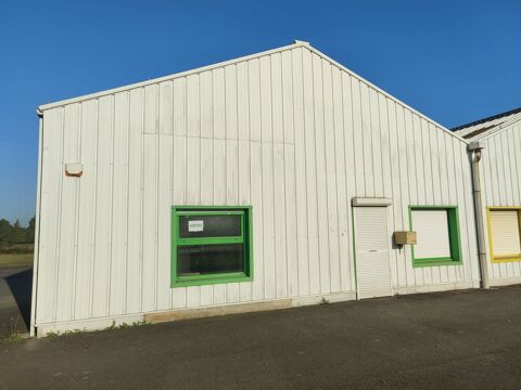   Atelier artisanal - Plumelec Atelier - 4 pi�ce(s) - 302 m�