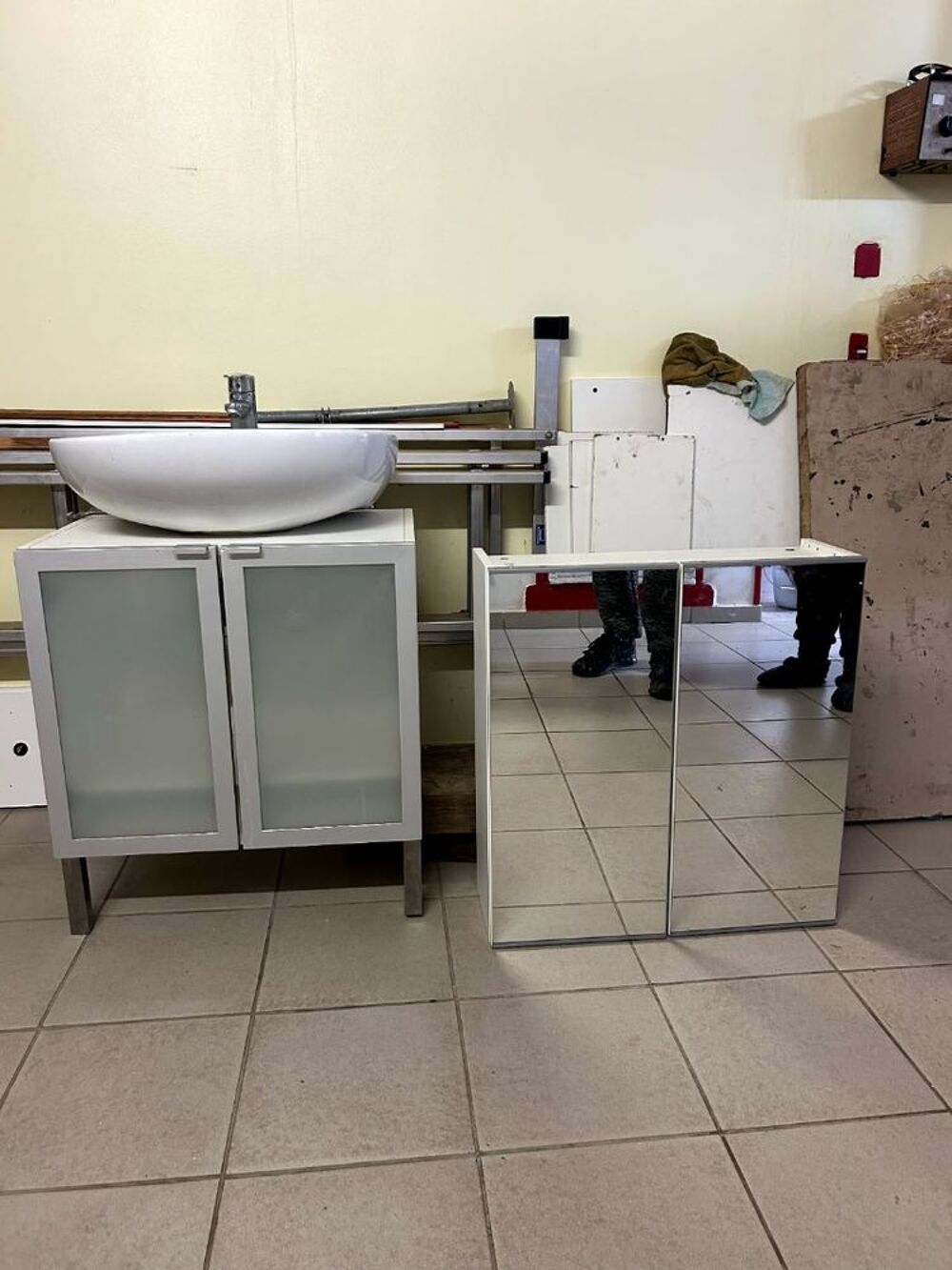 Meuble de salle de bains et armoire de toilette Meubles