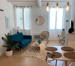  Appartement à louer 2 pièces 35 m² Aix-en-provence