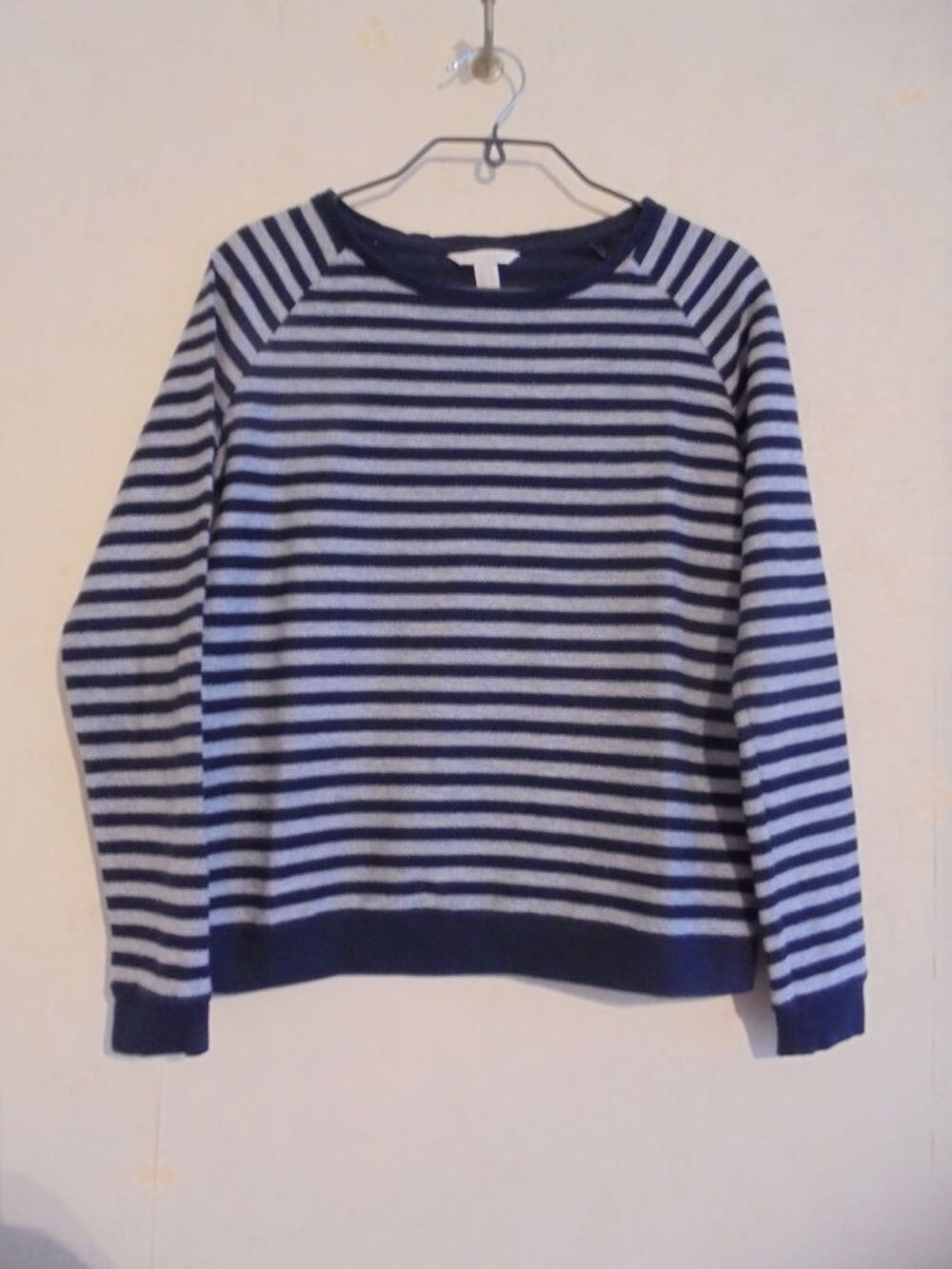 Pull ray&eacute; Springfield (80) Vêtements