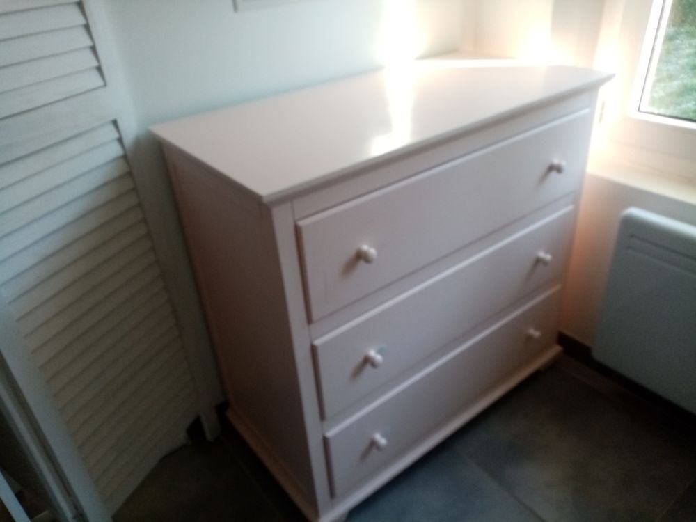 Belle commode Meubles