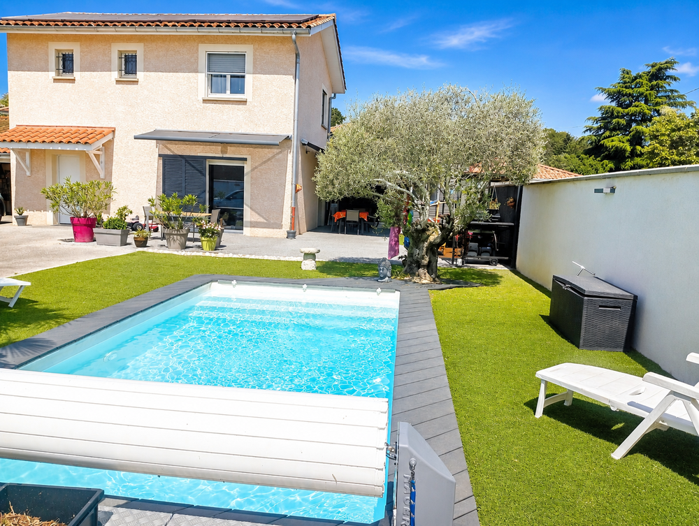 Vente Maison MEXIMIEUX - MAISON FAMILIALE 141 m² - 5 CHAMBRES- PISCINE Meximieux
