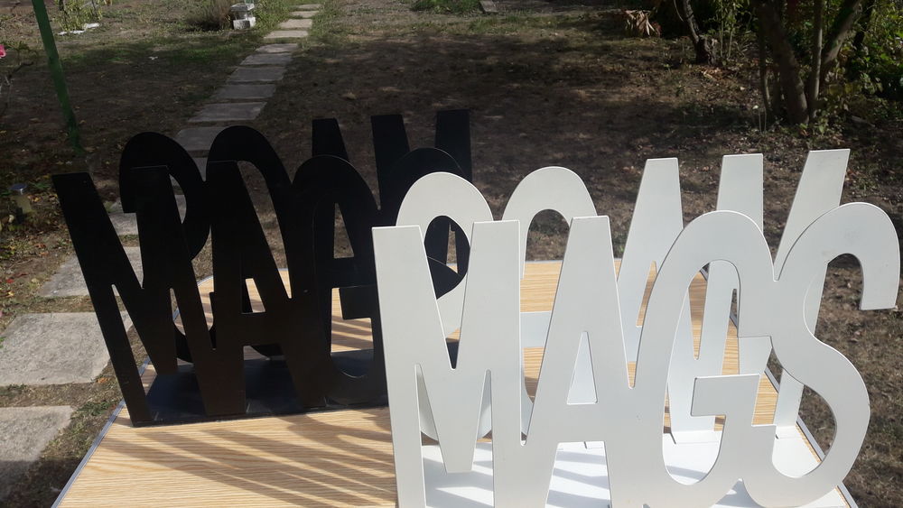 Portes magazines Bricolage
