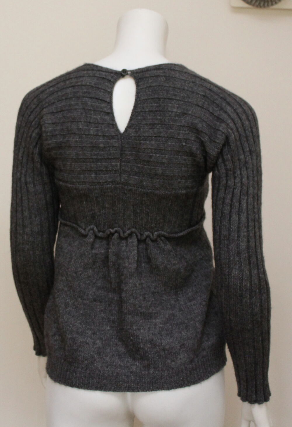 Pull chin&eacute; gris MIU MIU T.36. Vêtements