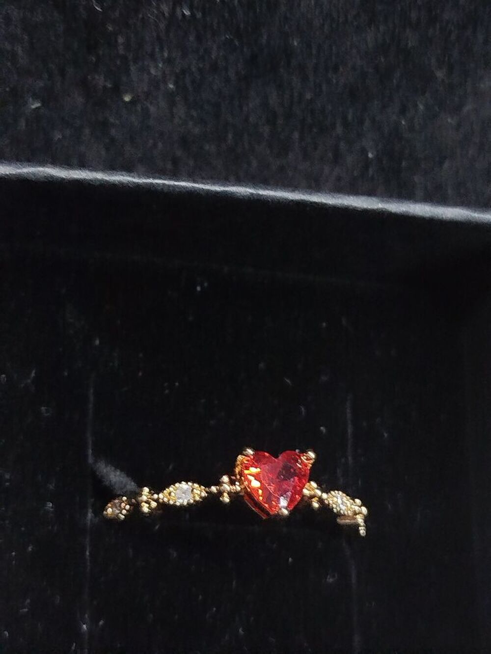 Bague avec un coeur diamant Bijoux et montres