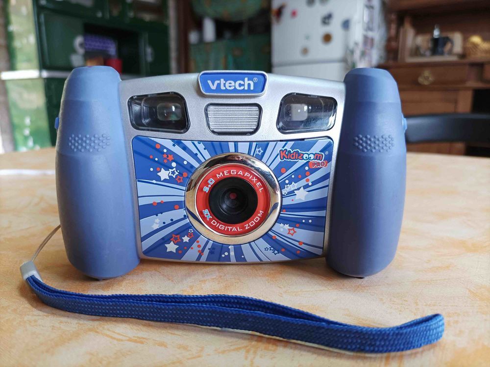 KIDIZOOM PRO VTEK appareil photo + vid&eacute;o + jeux
Jeux / jouets